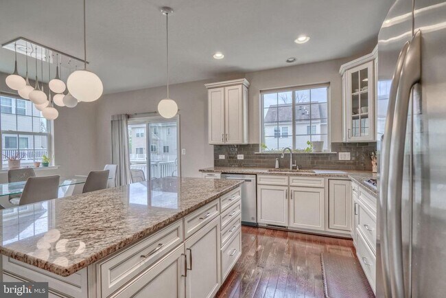 Foto del edificio - 2624 Shadyside Ln