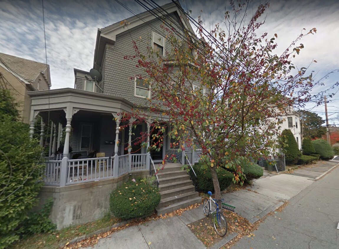 Primary Photo - 76 Barnes St