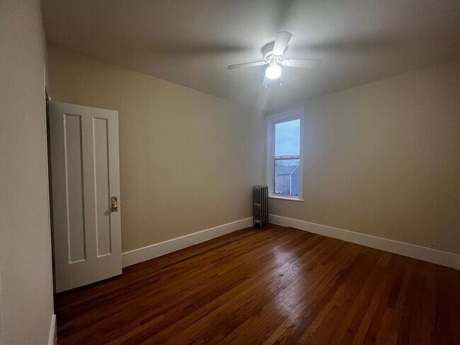 Foto del edificio - 4306 W Shakespeare Ave