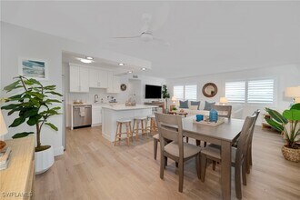 Building Photo - 1950 Gulf Shore Blvd N