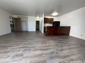 Building Photo - 84-754-754 Ala Mahiku St