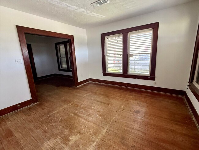 Foto del edificio - 202 S Magnolia St