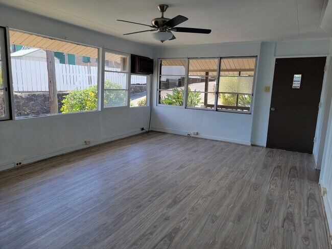 Foto del edificio - 741 Alewa Dr