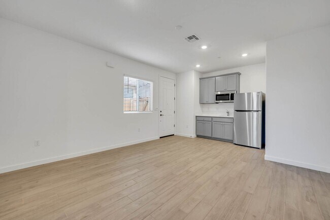 Building Photo - 4416 Arctic Tern Wy
