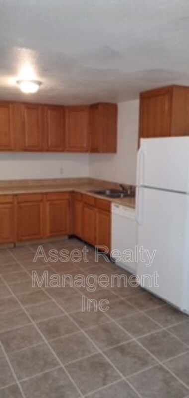 Foto del edificio - 241 Harless Rd