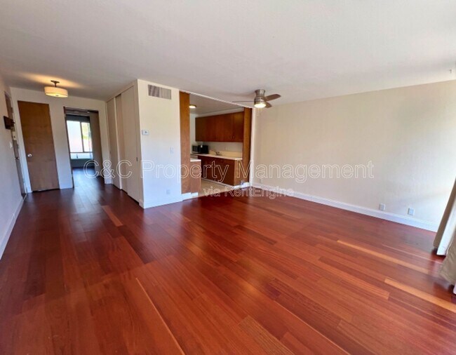 Foto del edificio - 938 Lea Dr