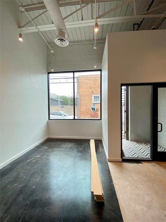 Foto del edificio - 3009 Canton St