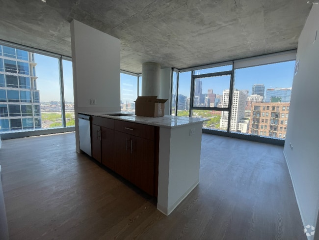 Building Photo - 1402 S Wabash Ave