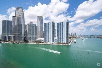 Building Photo - 888 Brickell Key Dr