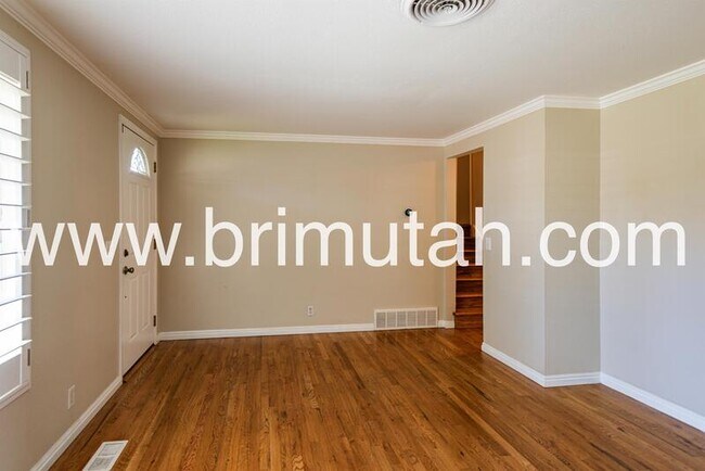 Photo - 1983 E 6850 S House