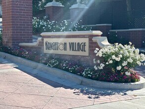 Building Photo - 27139 Manor Cir