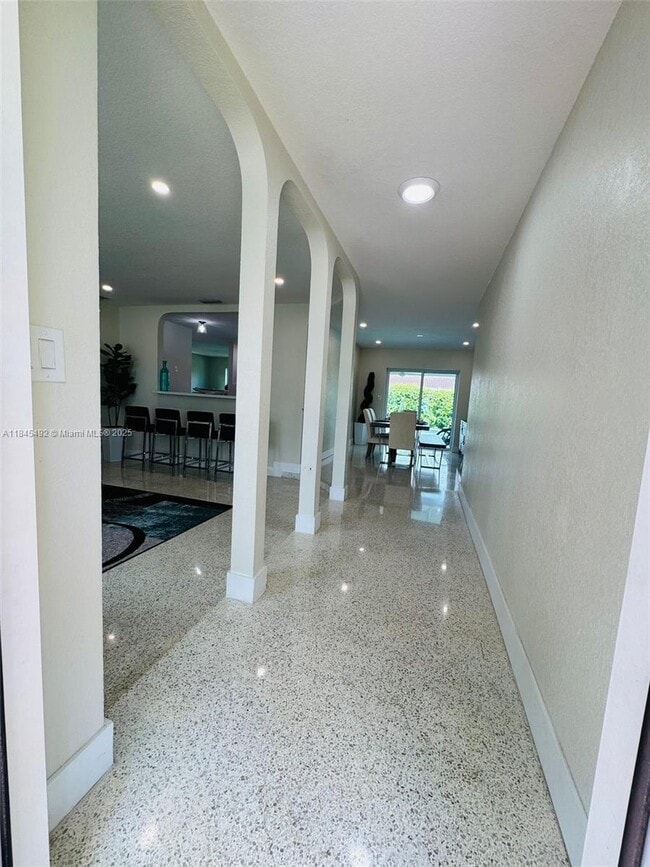 Building Photo - 1725 SW 102nd Ct