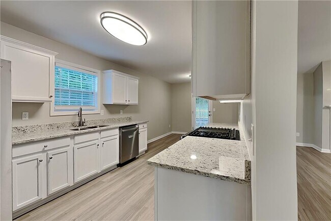Foto del edificio - 280 Brookview Dr