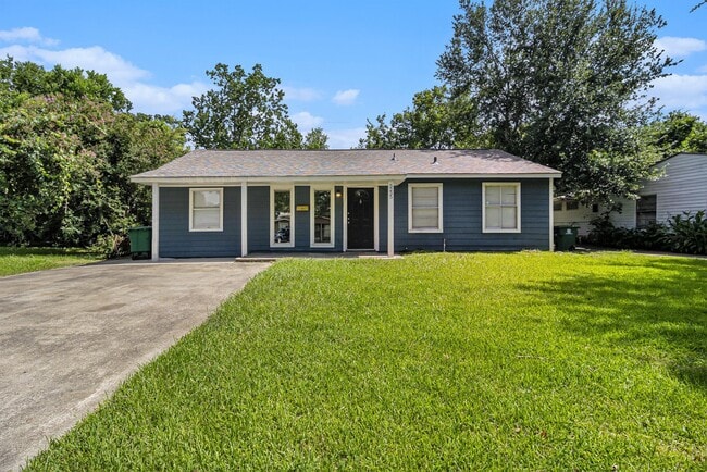 Foto del edificio - 5235 Kingsbury St