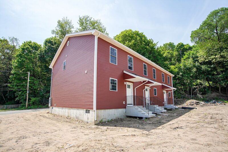 Building Photo - 2 Vernon St