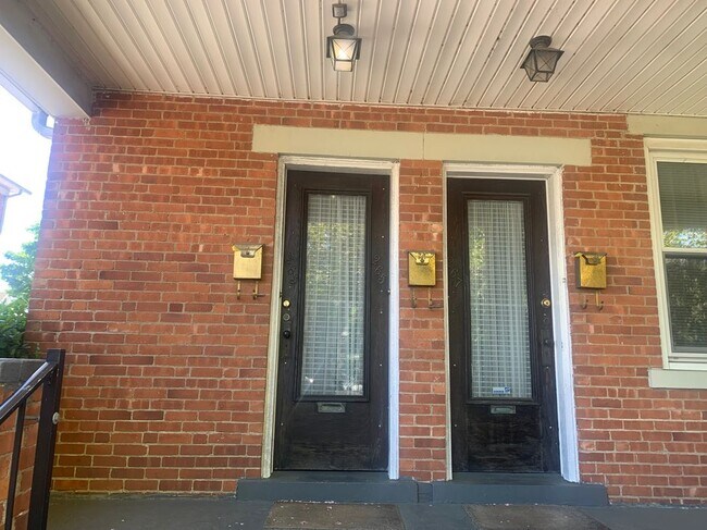 Foto del edificio - 263 Roselle St
