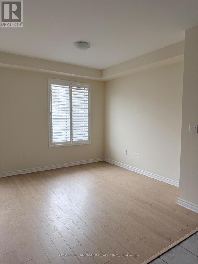 Photo du bâtiment - 24 Windflower Wy