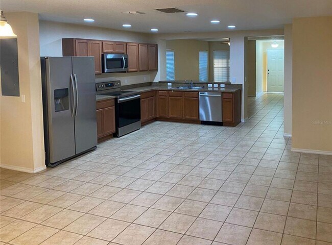 Foto del edificio - Now Available! 3 BR/2.5BA | Newly Renovated Single Family Home | Private Rear Patio | Community P...