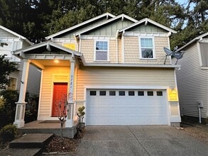 Building Photo - 5721 NE Canard Ct