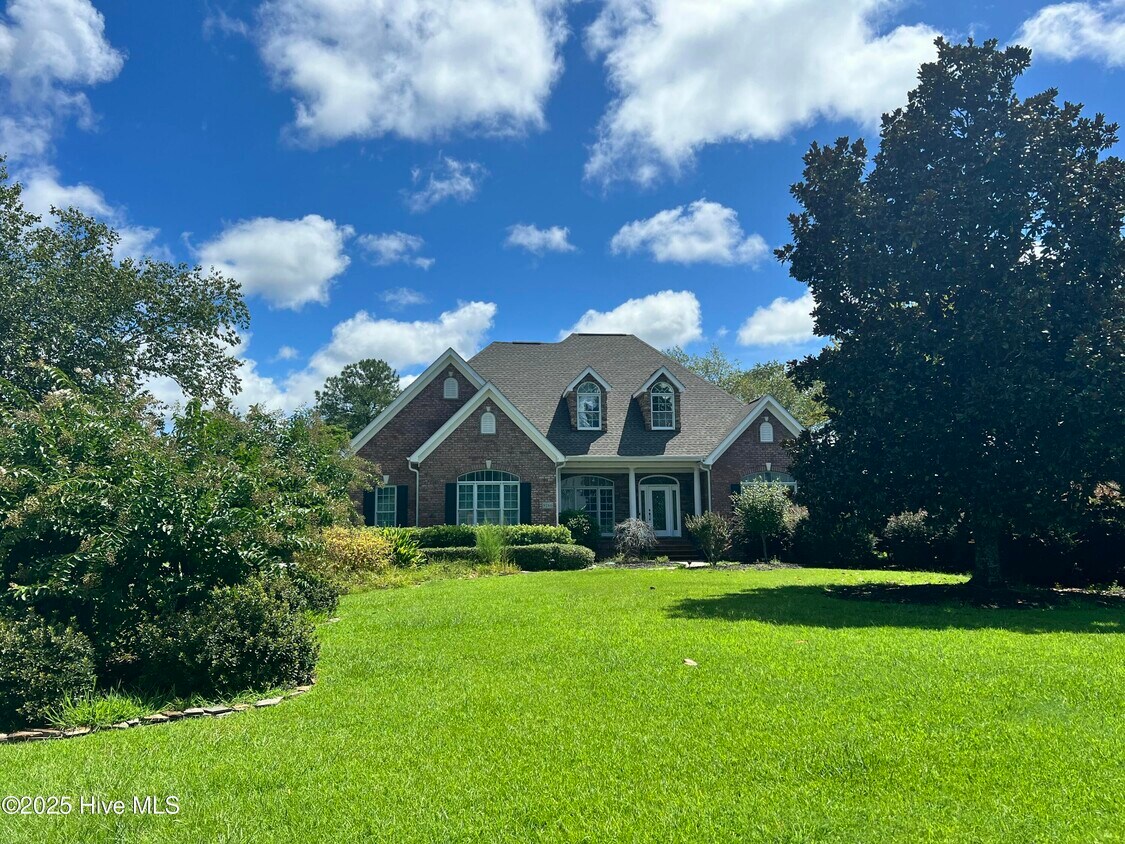 Foto principal - 9266 Checkerberry Square