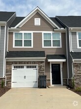 Building Photo - 505 Preakness Run