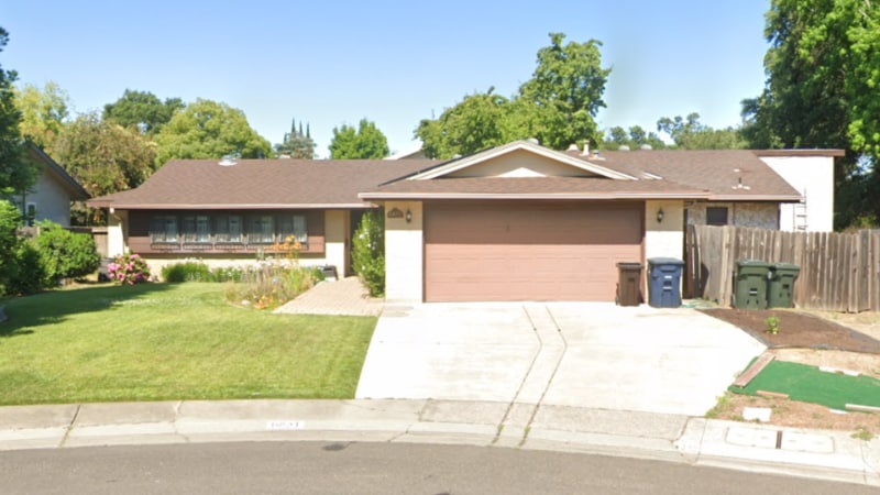 Primary Photo - 6851 Albury St