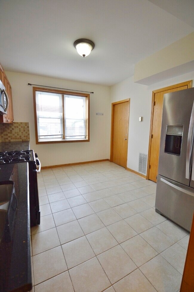 Foto del edificio - 3108 W Walton St