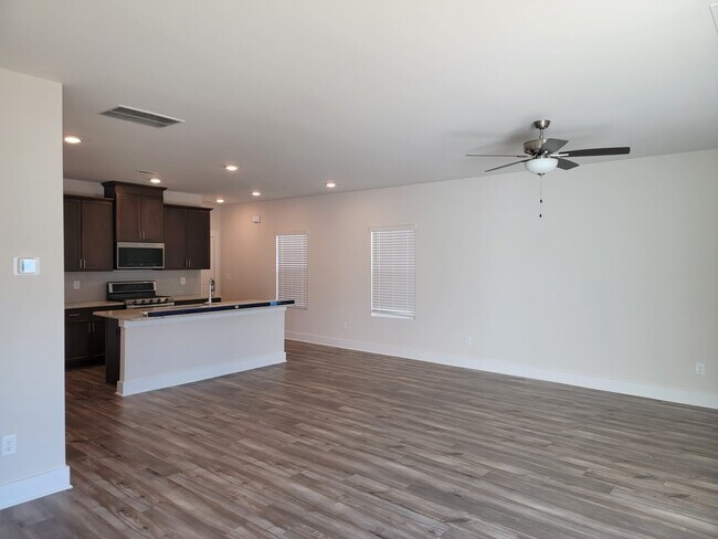 Photo - 123 Ted Dr Townhome