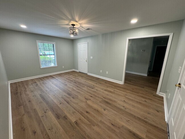 Foto del edificio - 2 Bed 1 Bath House
