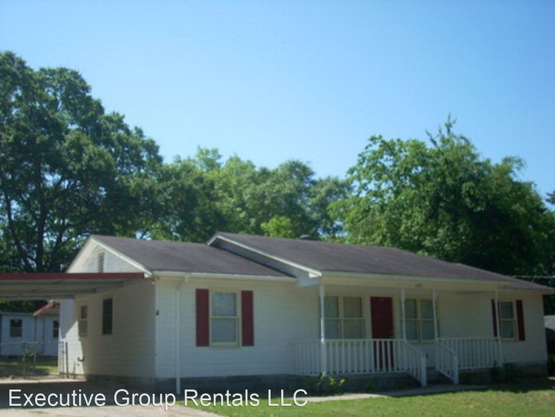 3 br, 2 bath House 5892 Fornof Rd House Rental in Columbus, GA