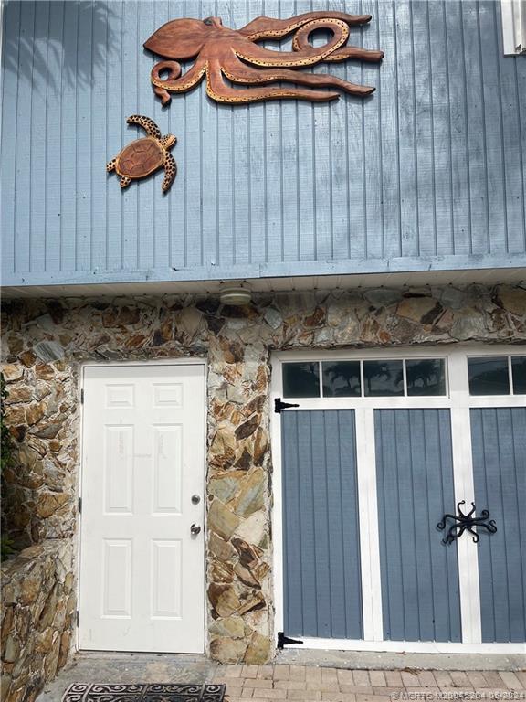 Foto del edificio - 5229 SE Horseshoe Point Rd