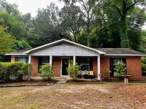 Building Photo - 5155 Ridgedale Rd