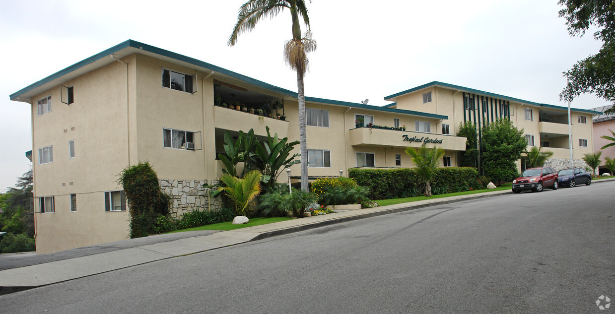 Primary Photo - Tropical Gardens