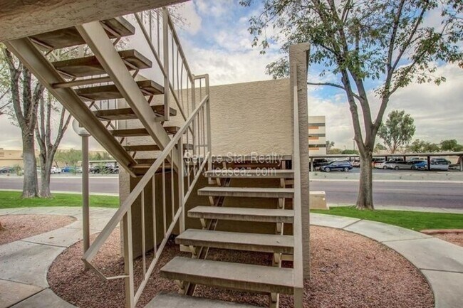 Foto del edificio - 5757 W Eugie Ave