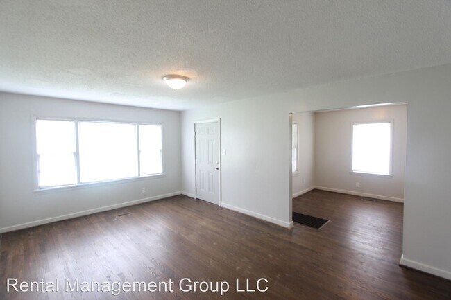 Foto del edificio - 3 br, 1 bath House - 7344 Paris Avunue