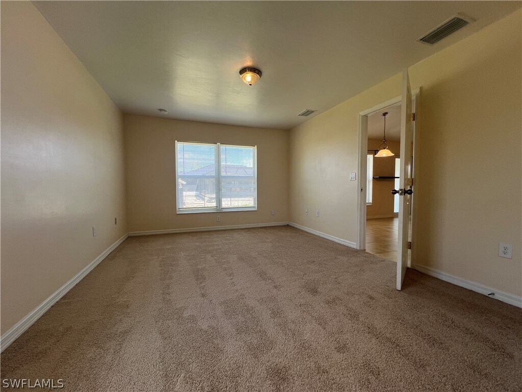 Foto del edificio - 2125 NE 4th Ave