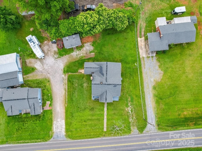 Building Photo - 201 Robinson Rd