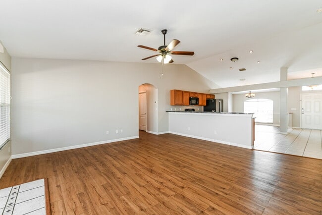 Foto del edificio - 1103 SW 40th Terrace