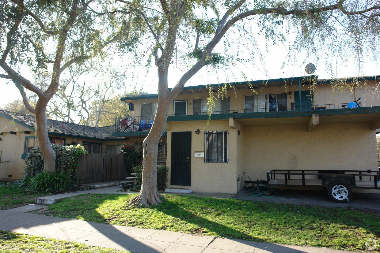 Building Photo - 1119 Starbird Cir