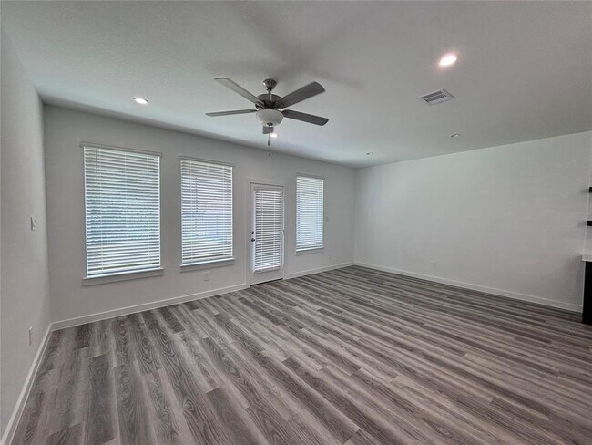 Building Photo - 12229 city rose ct