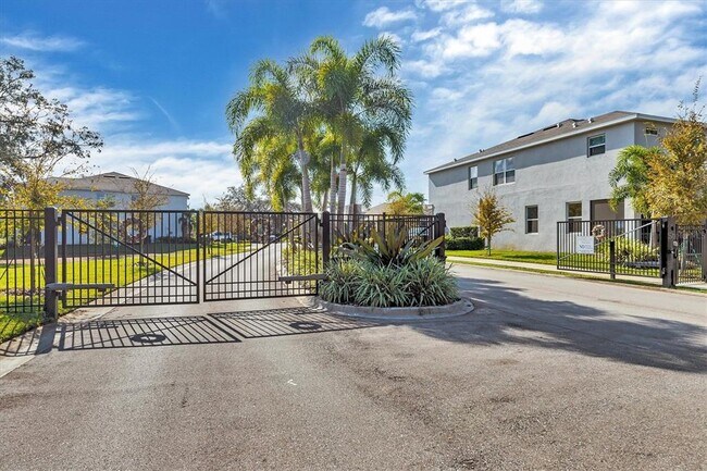 Foto del edificio - 8657 Palmer Park Cir