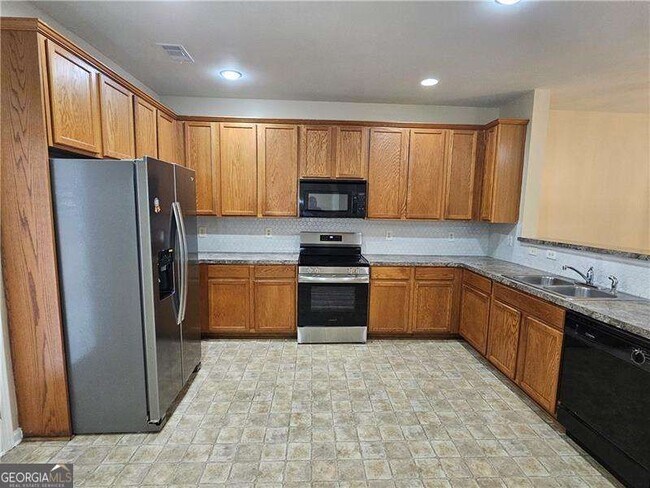 Building Photo - 3071 Cedar Glade Ln NE