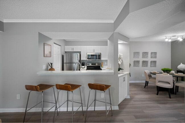 Photo - 2133 Polo Gardens Dr Apartment