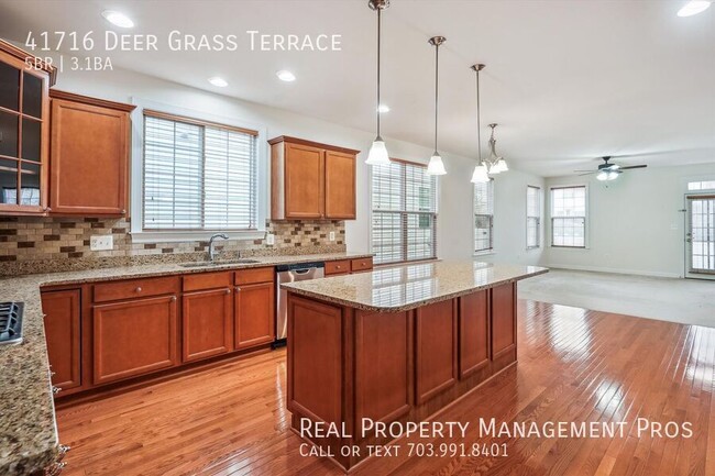 Foto del edificio - 41716 Deer Grass Terrace