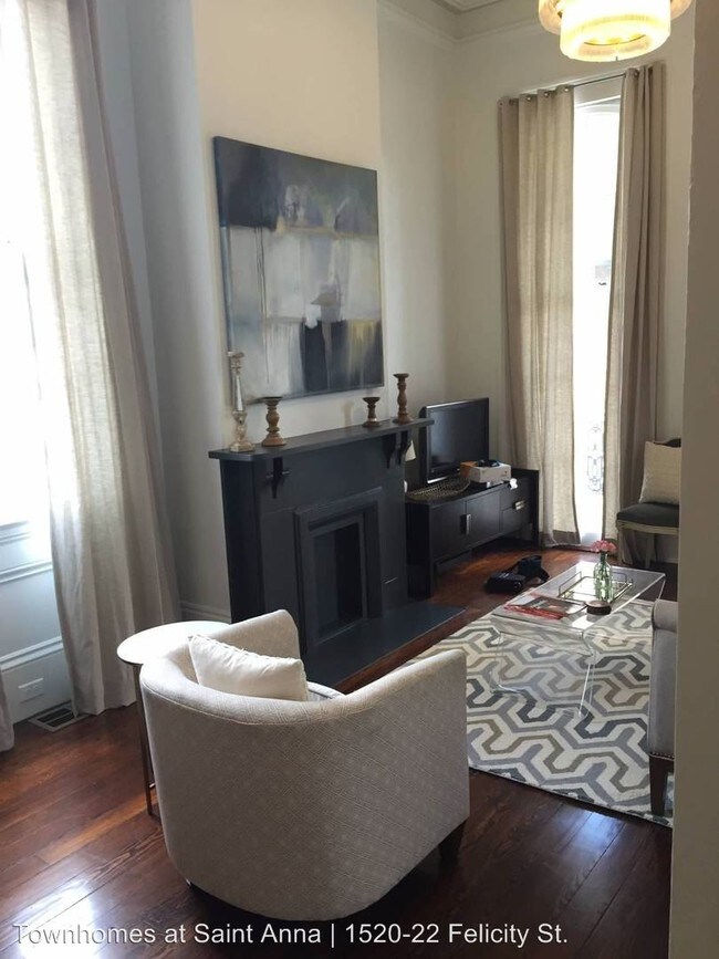 Foto del edificio - 1520 Felicity St