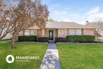 Building Photo - 8414 Kensington Dr