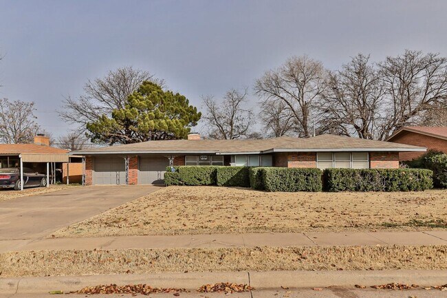 Foto del edificio - Completely renovated with beautiful updates!