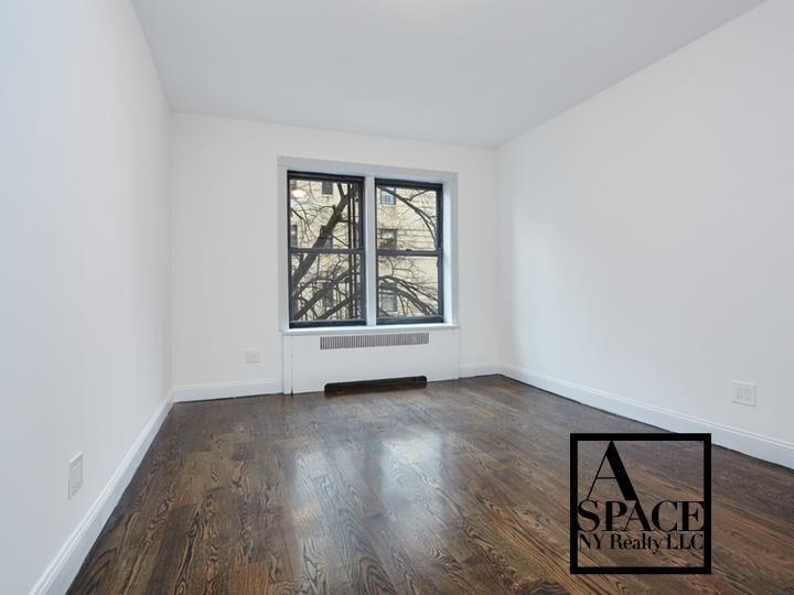 Building Photo - 802 West 190th Street