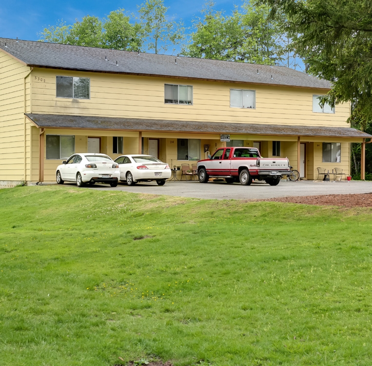 Building Photo - Meadowdale Townhouses