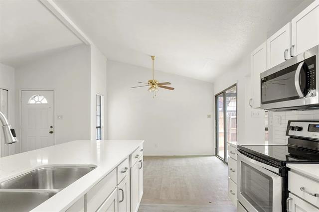 Foto del edificio - 2438 Limestone Dr